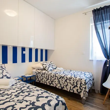 Daire Udoban Kutak Blizu Centra Mala Punta Trogir