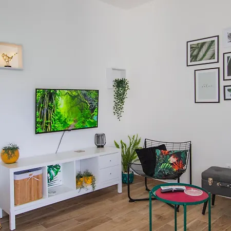Appartamento Udoban Kutak Blizu Centra Mala Punta Traù