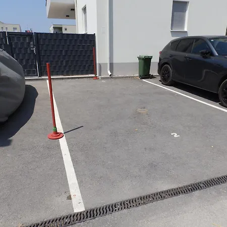 Udoban Kutak Blizu Centra Mala Punta Διαμέρισμα