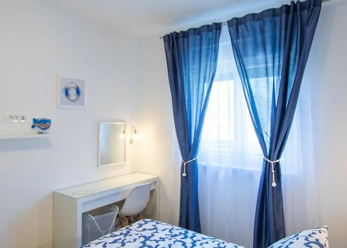 Udoban Kutak Blizu Centra Mala Punta * Τρογκίρ