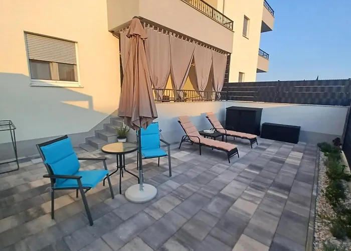 Udoban Kutak Blizu Centra Mala Punta